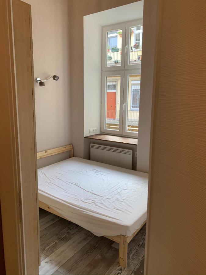 Art-club With Air Condition Appartement Boedapest